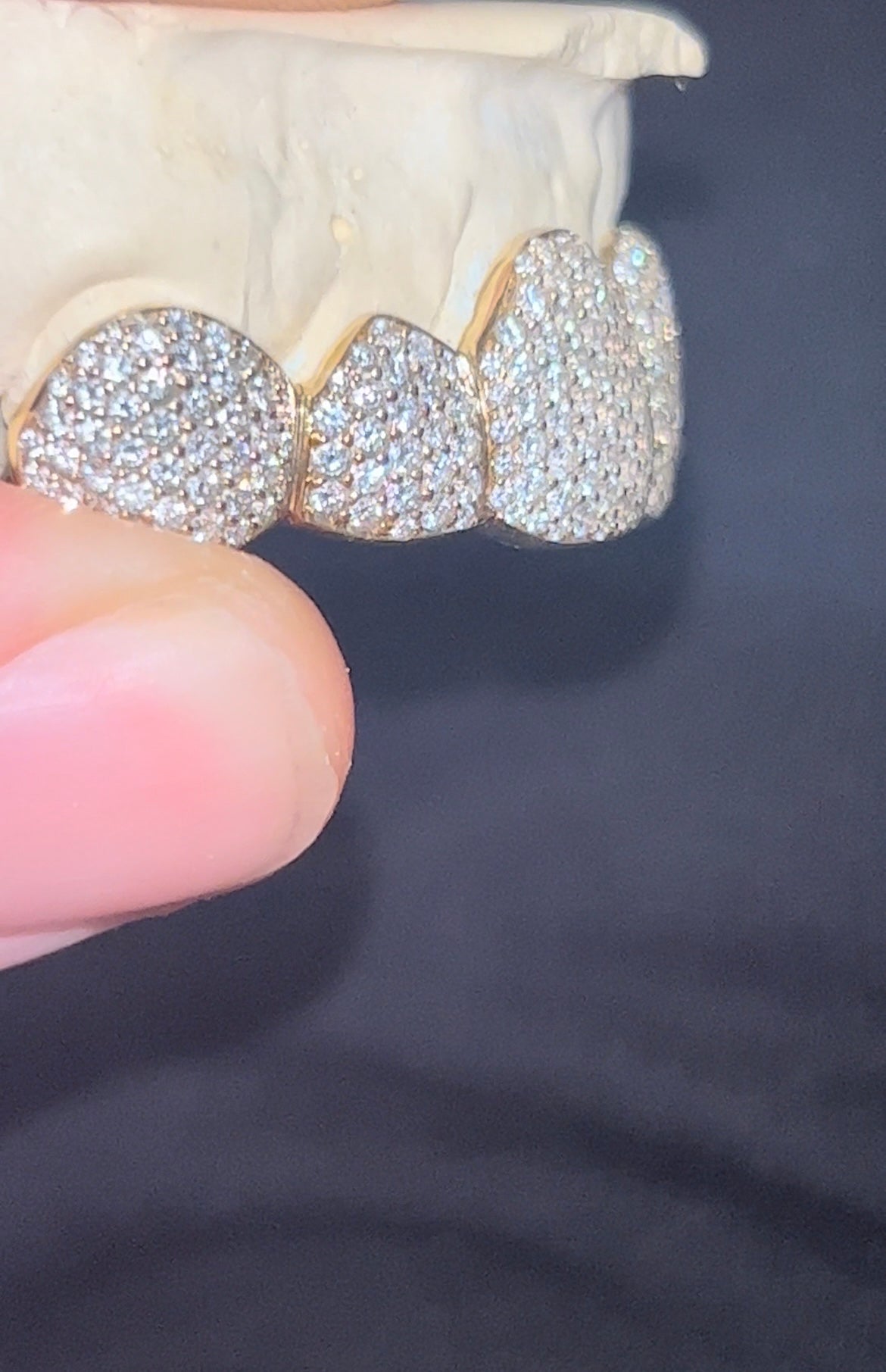 6x VVS Diamond 9k Gold